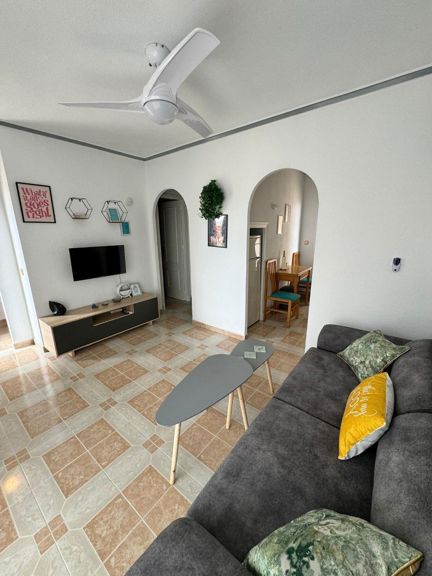 Carmina Apartment, Disfruta Del Sol Y Del Relax! Torrevieja Extérieur photo